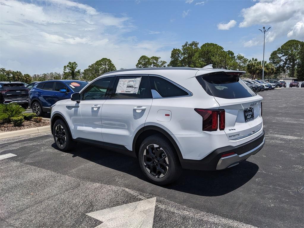 new 2025 Kia Sorento car, priced at $31,902