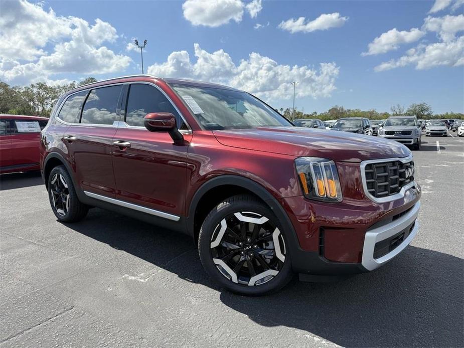 new 2024 Kia Telluride car, priced at $38,976