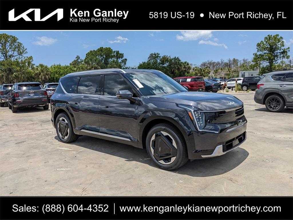 new 2026 Kia EV9 car, priced at $66,805