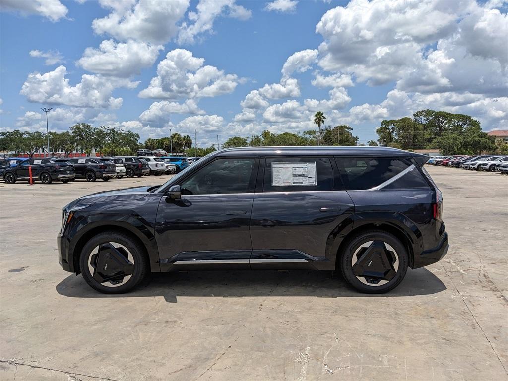 new 2026 Kia EV9 car, priced at $66,805