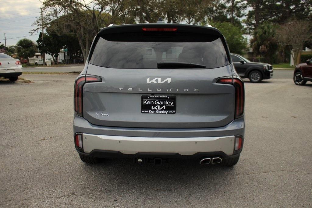 new 2024 Kia Telluride car, priced at $43,205