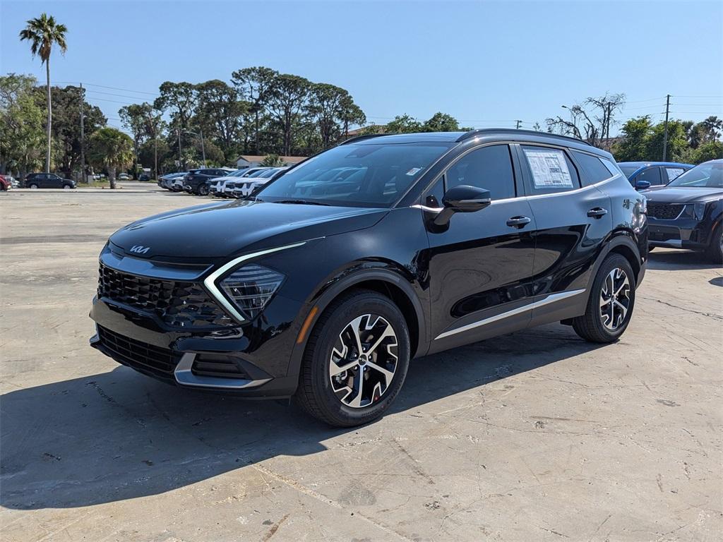new 2025 Kia Sportage car, priced at $31,060