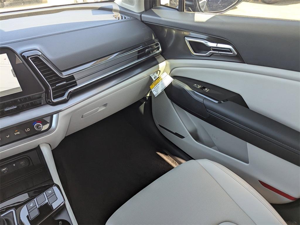 new 2025 Kia Sportage car, priced at $31,060