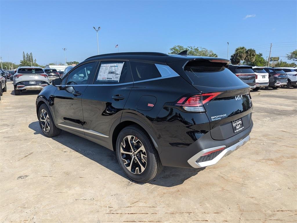 new 2025 Kia Sportage car, priced at $31,060