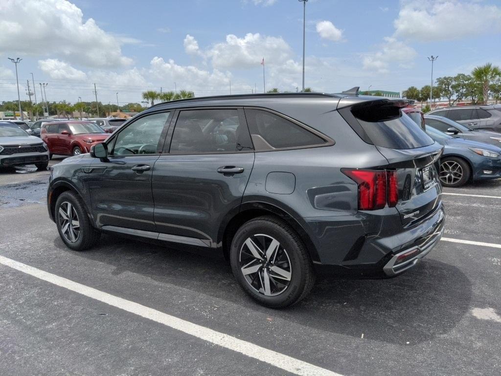 used 2023 Kia Sorento car, priced at $27,941