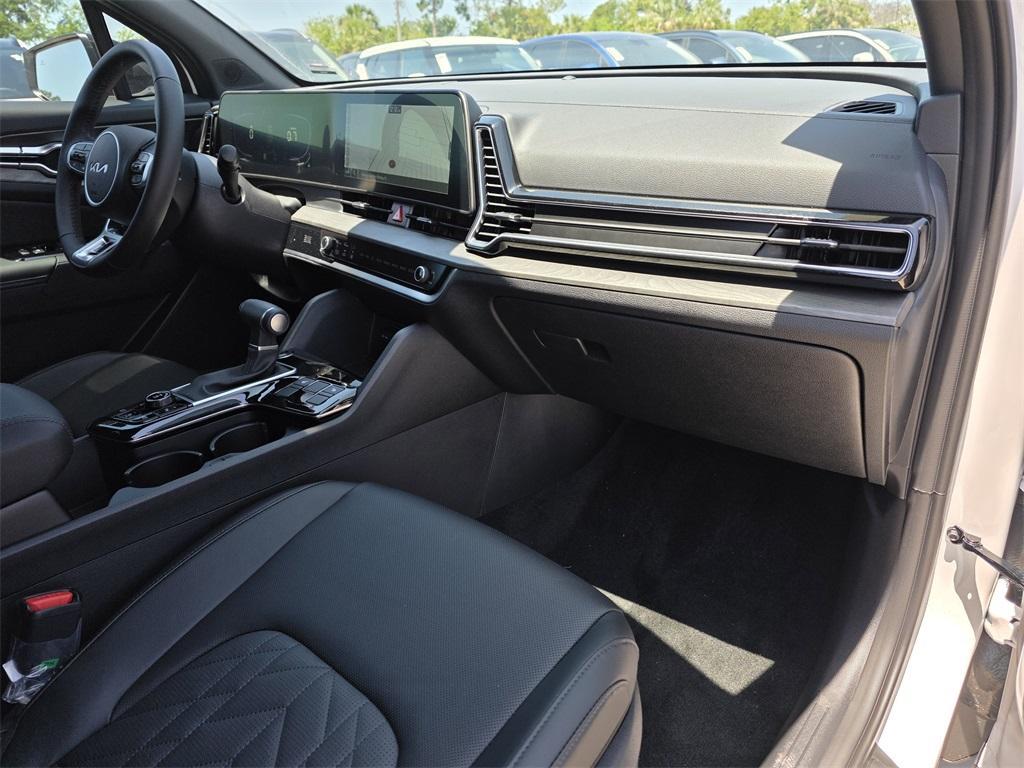 new 2025 Kia Sportage car, priced at $32,505