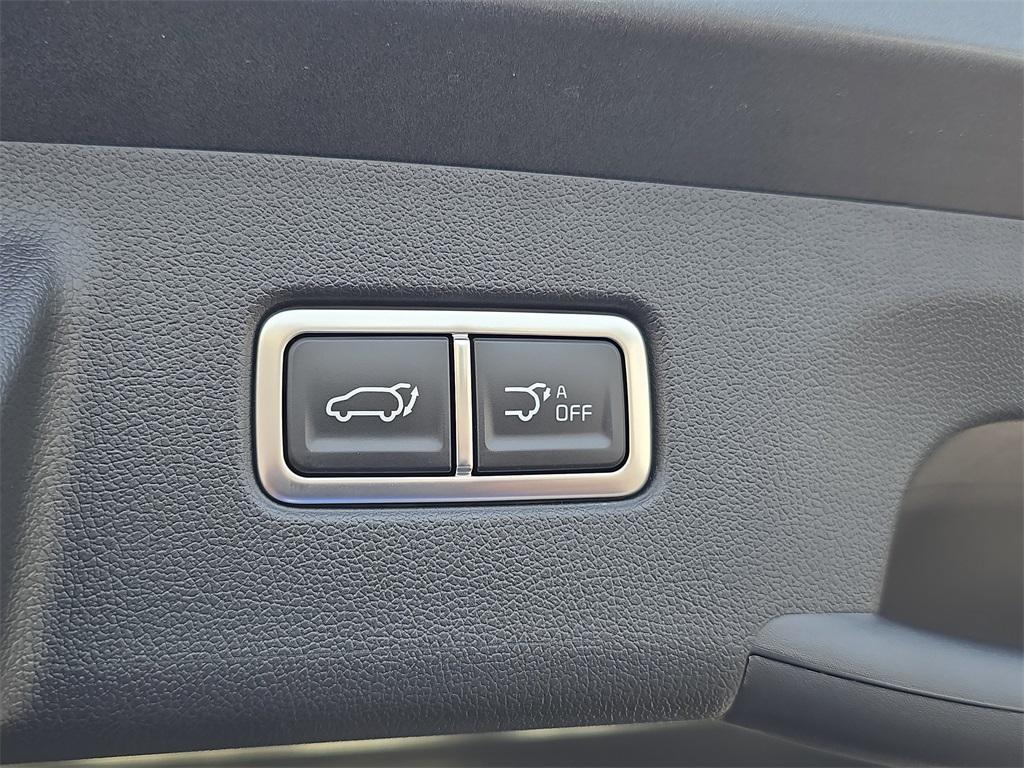 new 2026 Kia Sorento car, priced at $39,954