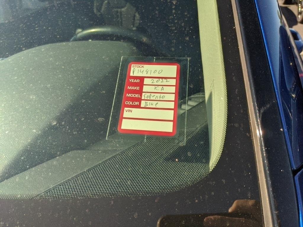 used 2022 Kia Sorento car, priced at $28,741