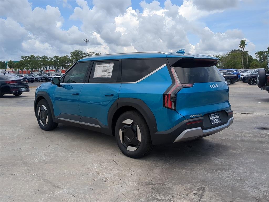 new 2026 Kia EV9 car, priced at $56,979