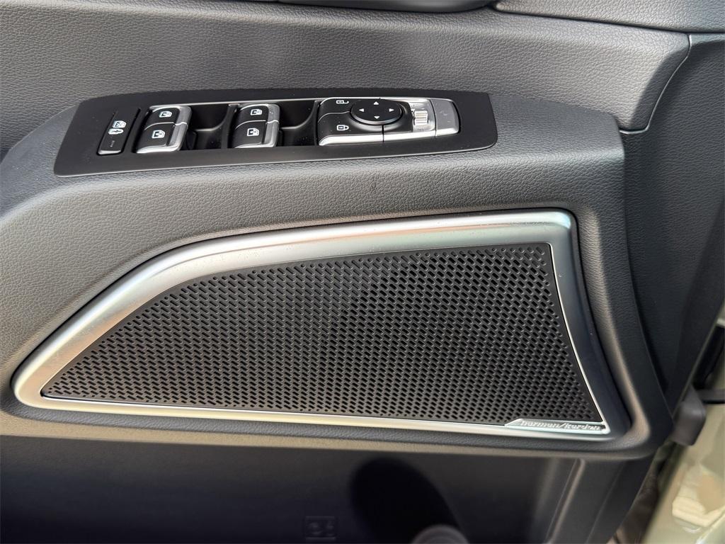 new 2025 Kia Telluride car, priced at $53,080