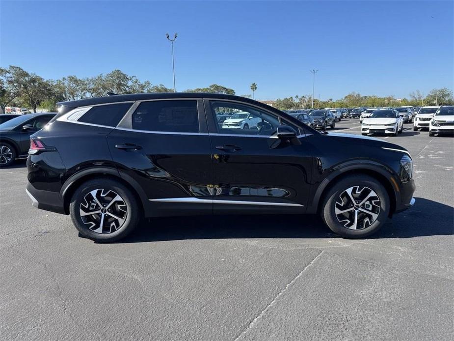 new 2025 Kia Sportage car, priced at $31,215