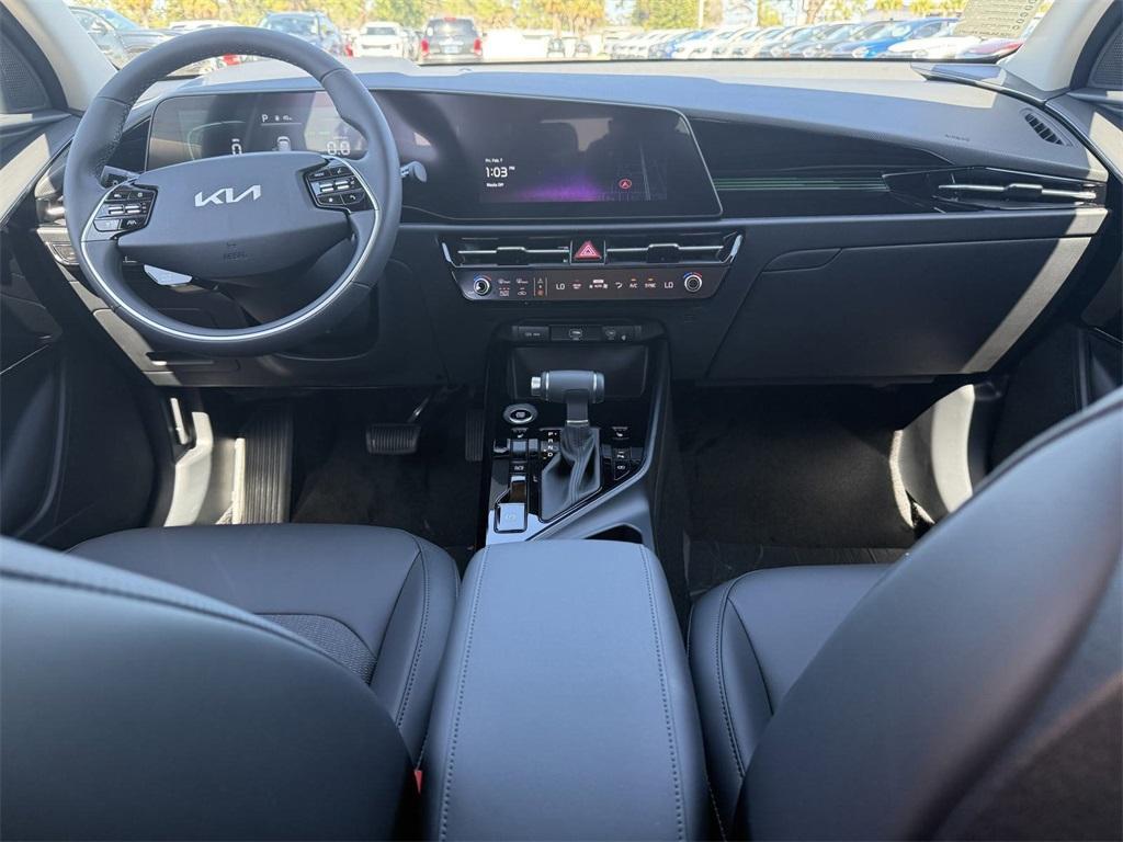 new 2025 Kia Niro car, priced at $30,735