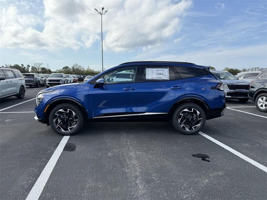 new 2025 Kia Sportage car, priced at $38,140