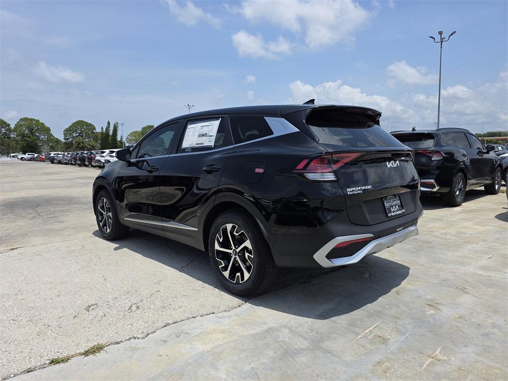 new 2025 Kia Sportage car, priced at $29,810