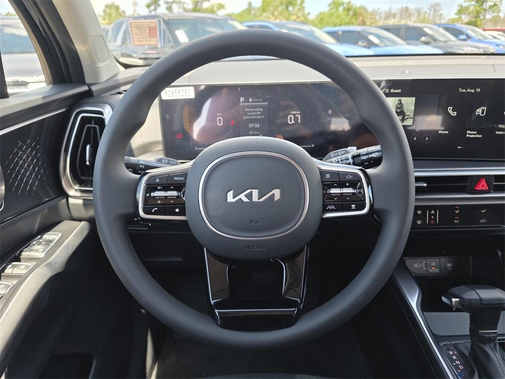new 2025 Kia Sorento car, priced at $27,999