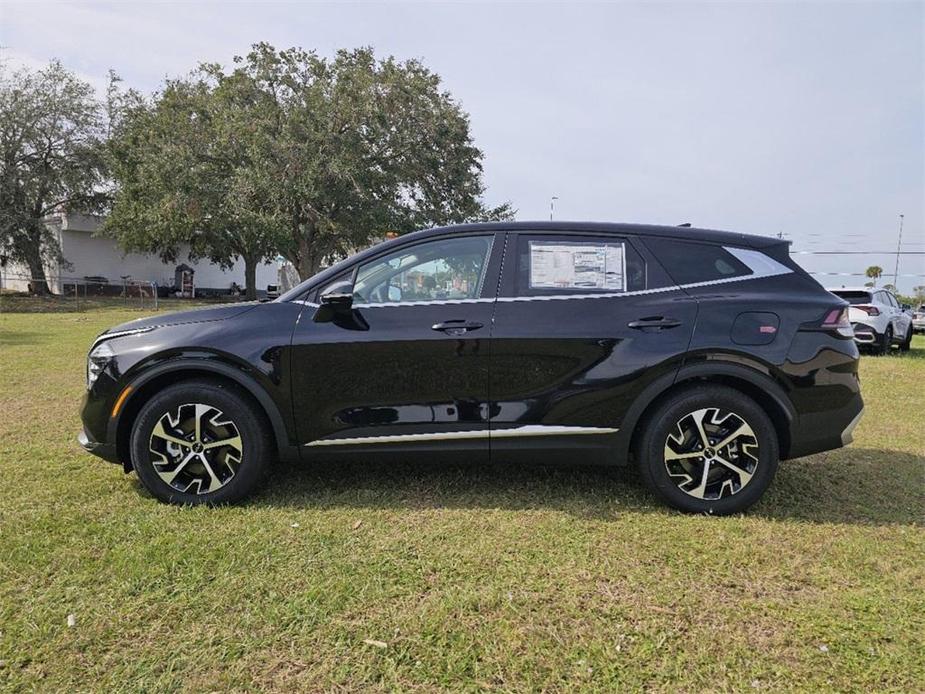 new 2025 Kia Sportage car, priced at $30,840