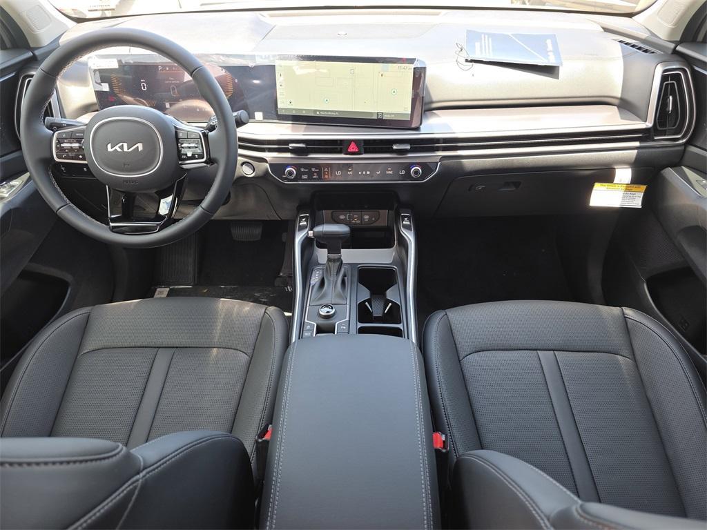 new 2025 Kia Sorento car, priced at $35,205