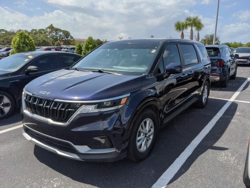 used 2024 Kia Carnival car, priced at $31,151
