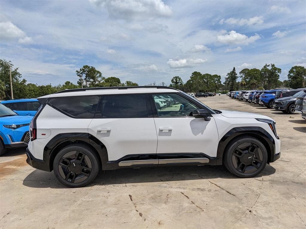 new 2026 Kia EV9 car, priced at $70,810