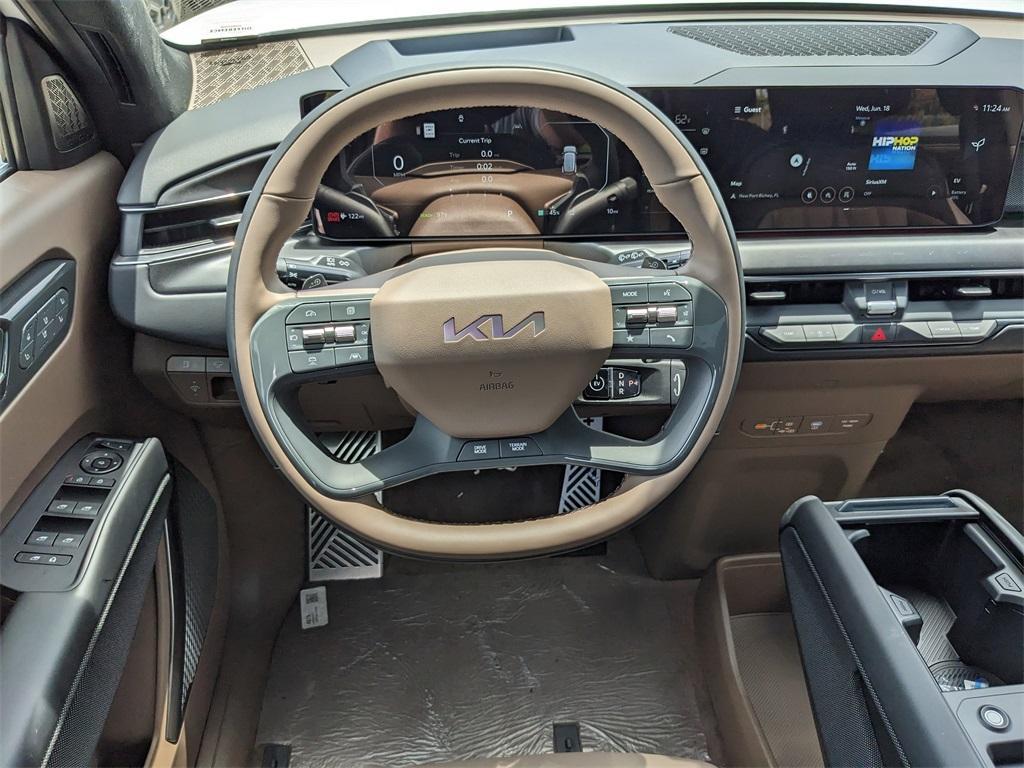 new 2026 Kia EV9 car, priced at $70,810