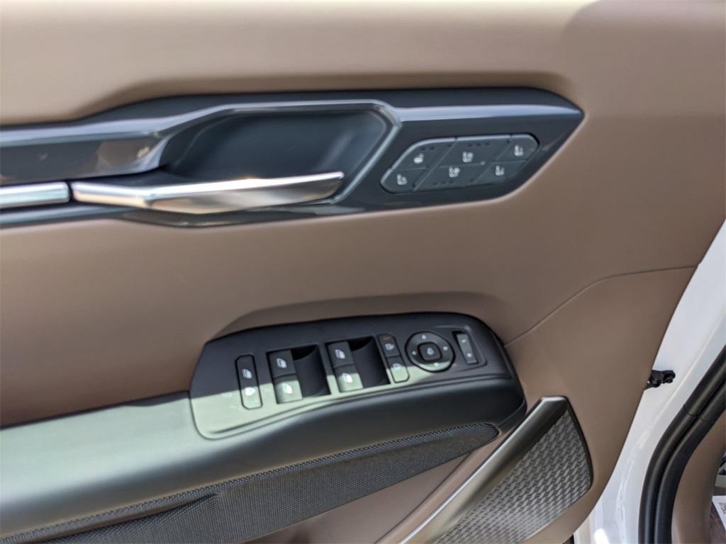 new 2026 Kia EV9 car, priced at $70,810