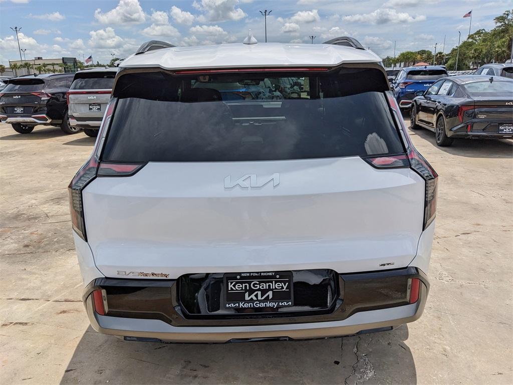new 2026 Kia EV9 car, priced at $70,810