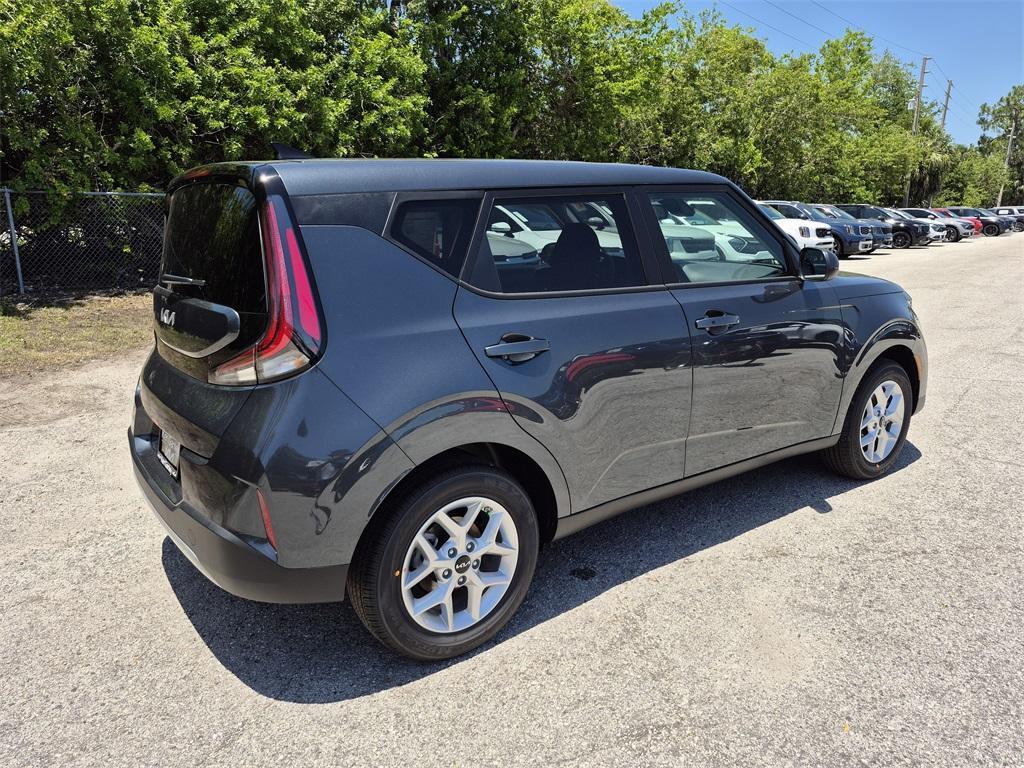 new 2025 Kia Soul car, priced at $24,260