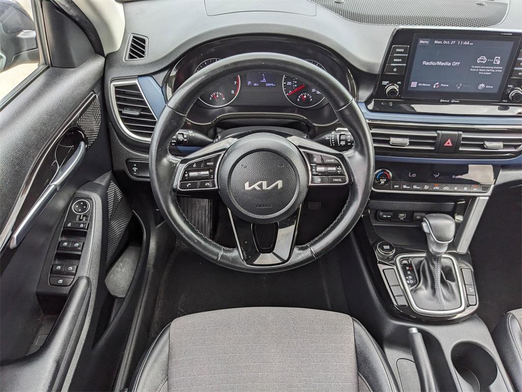 used 2023 Kia Seltos car, priced at $17,993