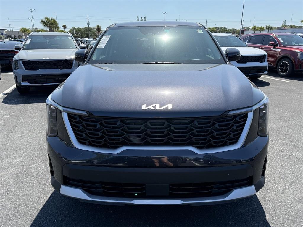 new 2025 Kia Sorento car, priced at $31,630