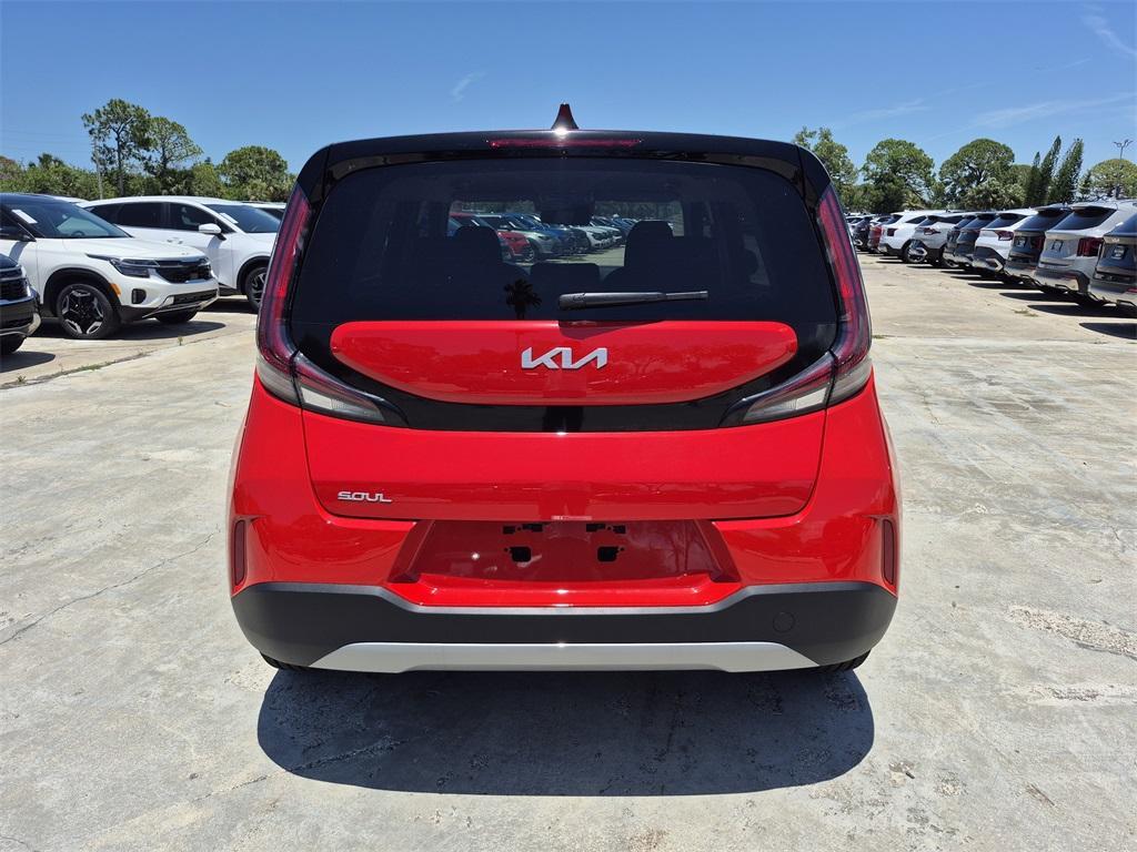 new 2025 Kia Soul car, priced at $22,260