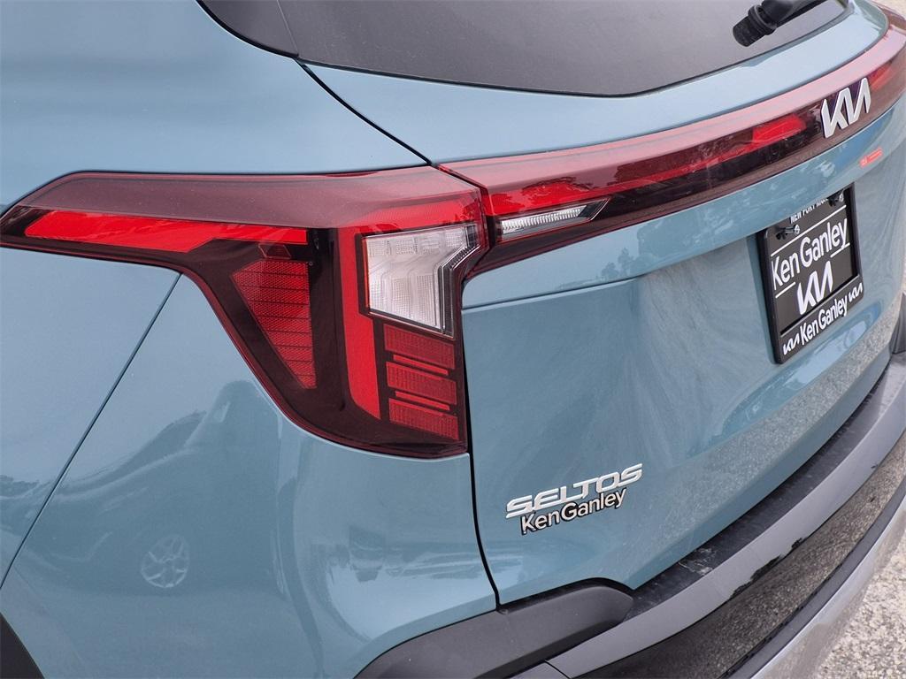 new 2025 Kia Seltos car, priced at $28,355