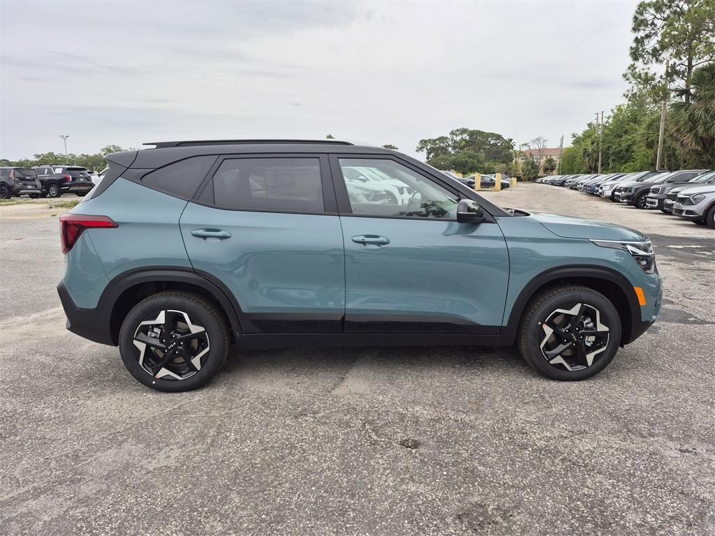 new 2025 Kia Seltos car, priced at $28,355