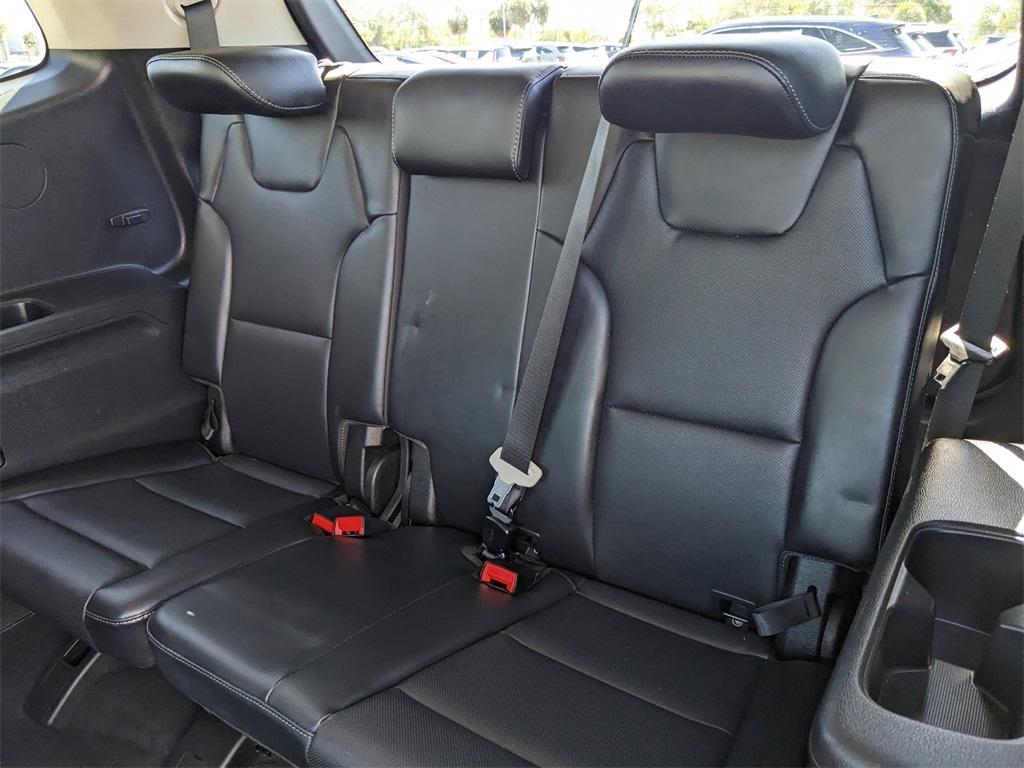 used 2024 Kia Telluride car, priced at $30,302