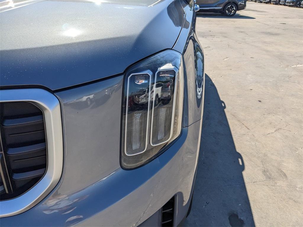 used 2024 Kia Telluride car, priced at $30,302