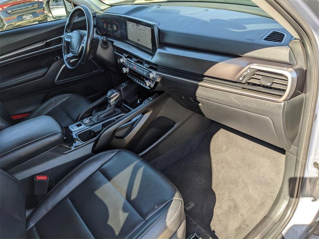 used 2024 Kia Telluride car, priced at $30,302