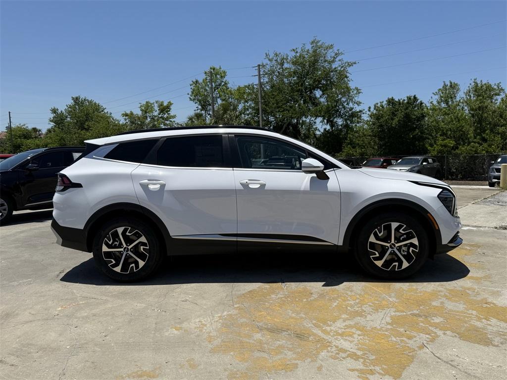 new 2025 Kia Sportage car, priced at $31,705
