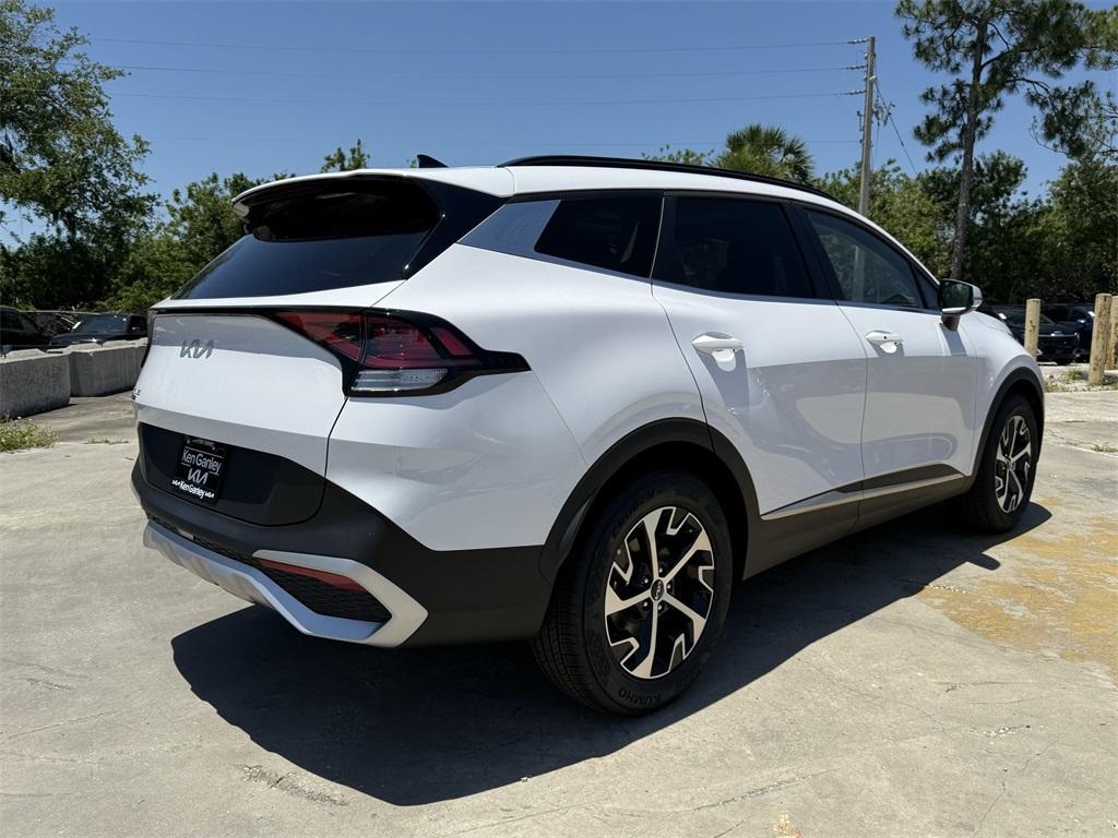 new 2025 Kia Sportage car, priced at $31,705