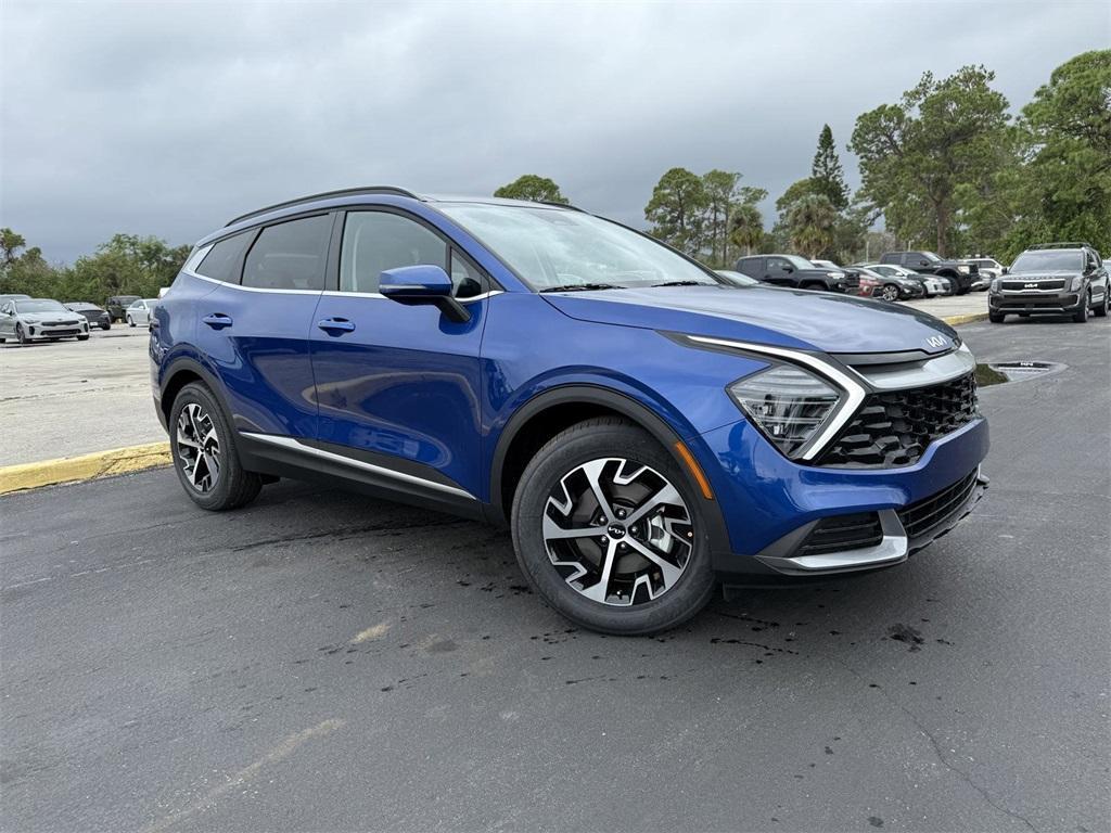 new 2025 Kia Sportage car, priced at $30,840