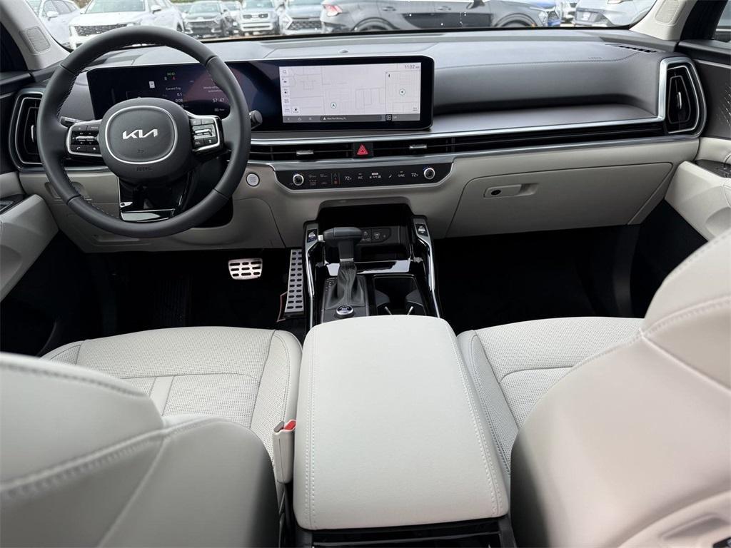 new 2025 Kia Sorento car, priced at $43,825