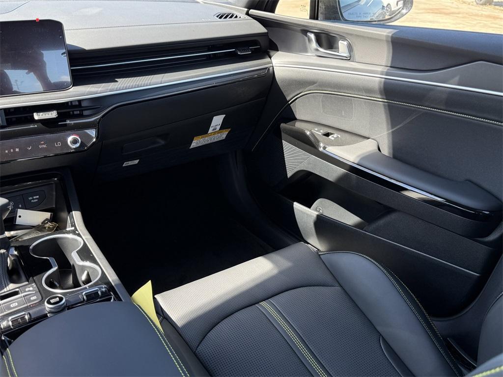new 2026 Kia K5 car, priced at $34,890