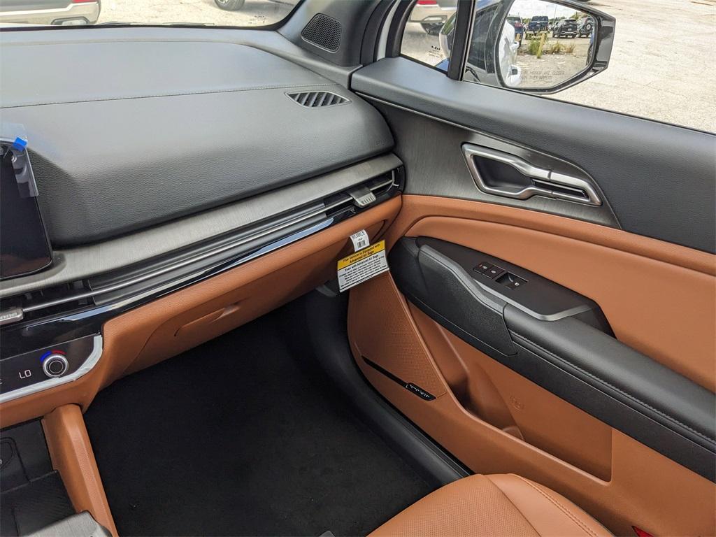 new 2026 Kia Sportage car, priced at $38,015