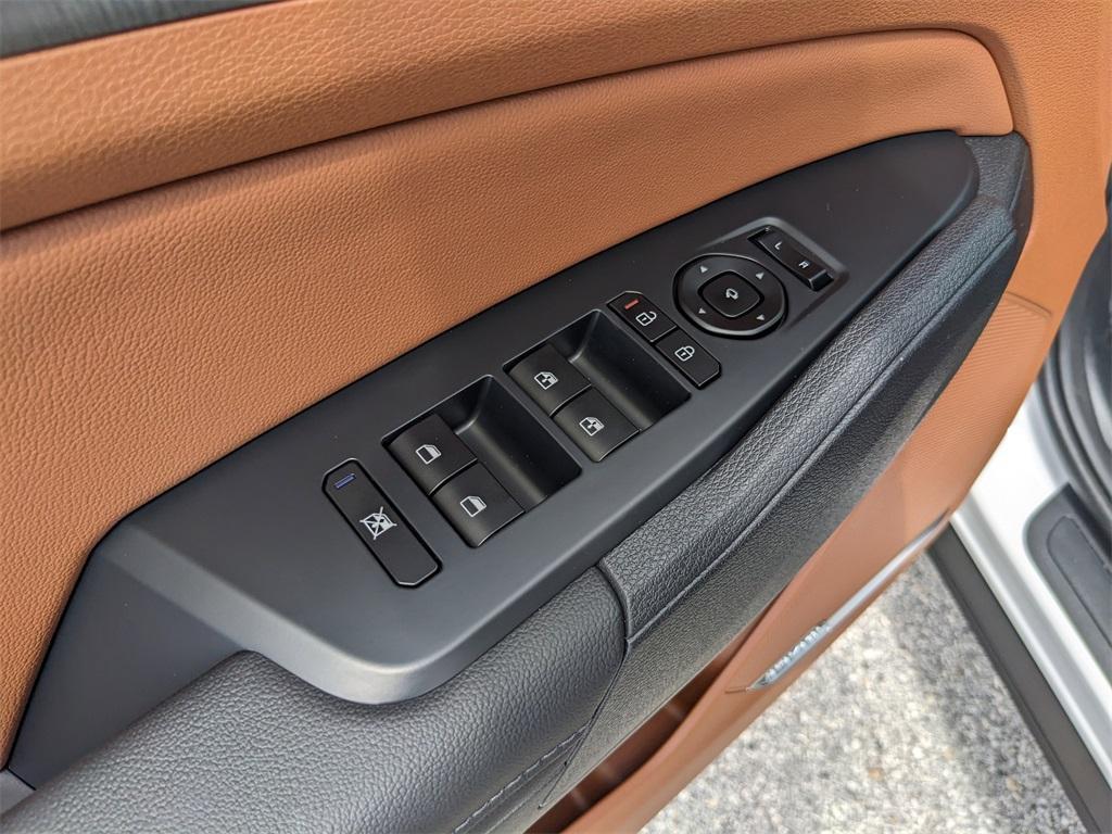 new 2026 Kia Sportage car, priced at $38,015