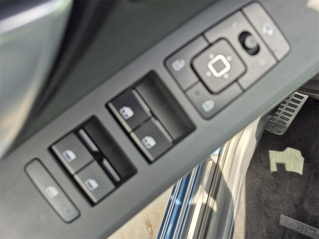 used 2024 Kia Niro car, priced at $26,492