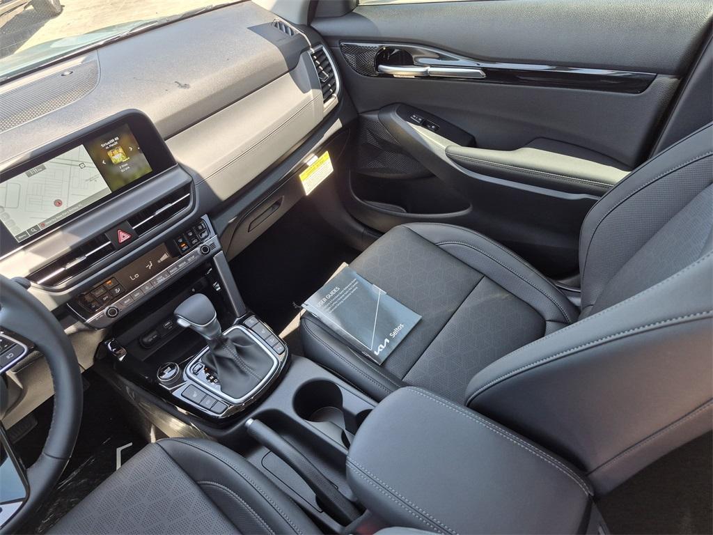 new 2025 Kia Seltos car, priced at $28,250