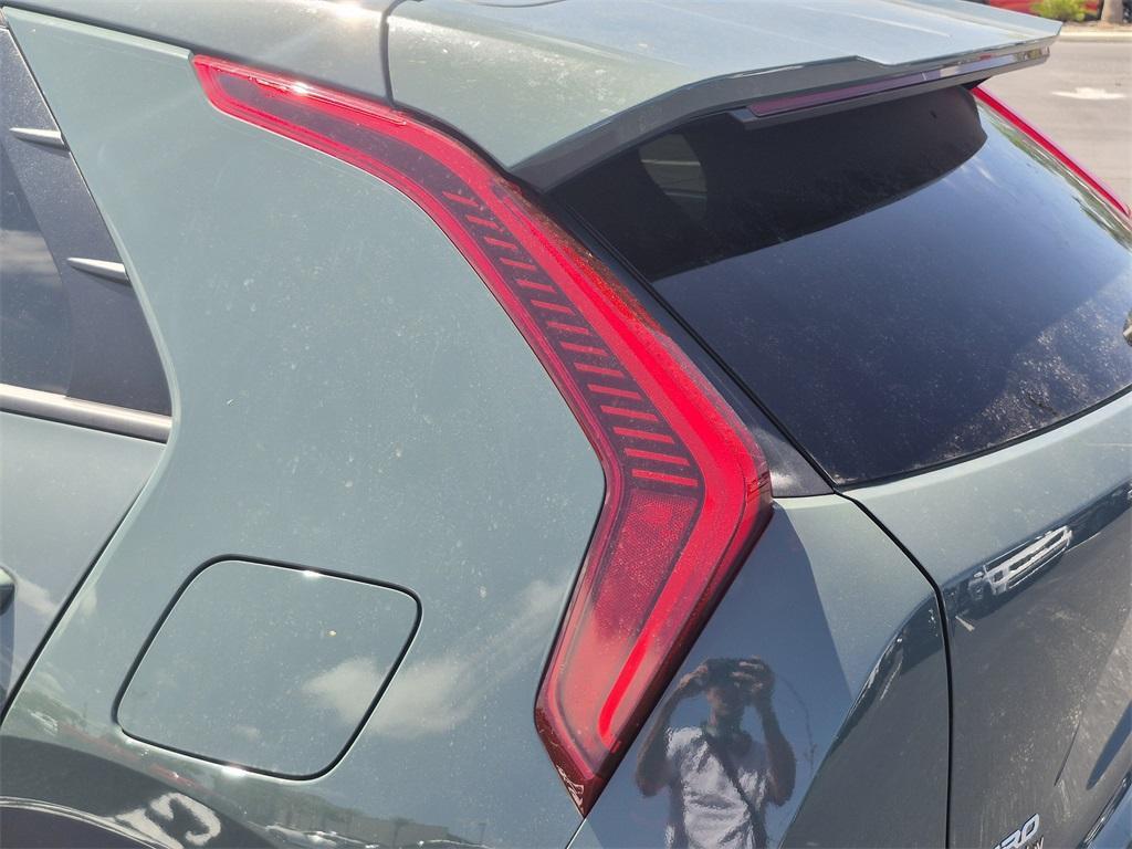 new 2025 Kia Niro car, priced at $31,365
