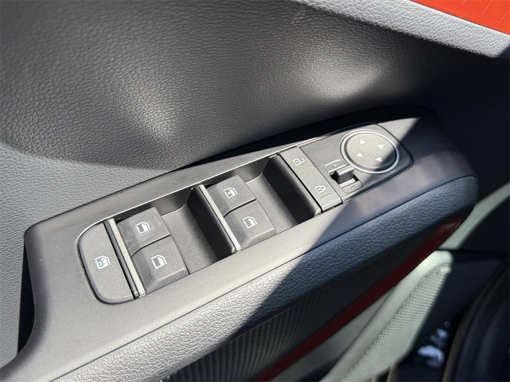 new 2025 Kia Soul car, priced at $27,970