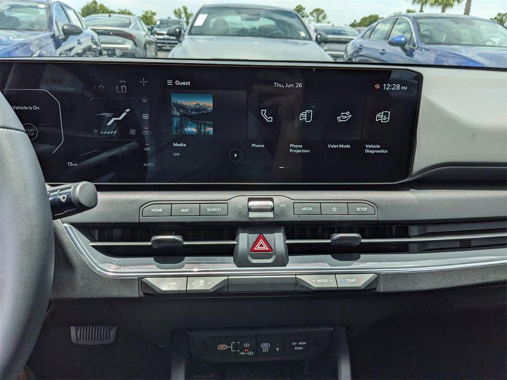new 2025 Kia K4 car, priced at $24,340