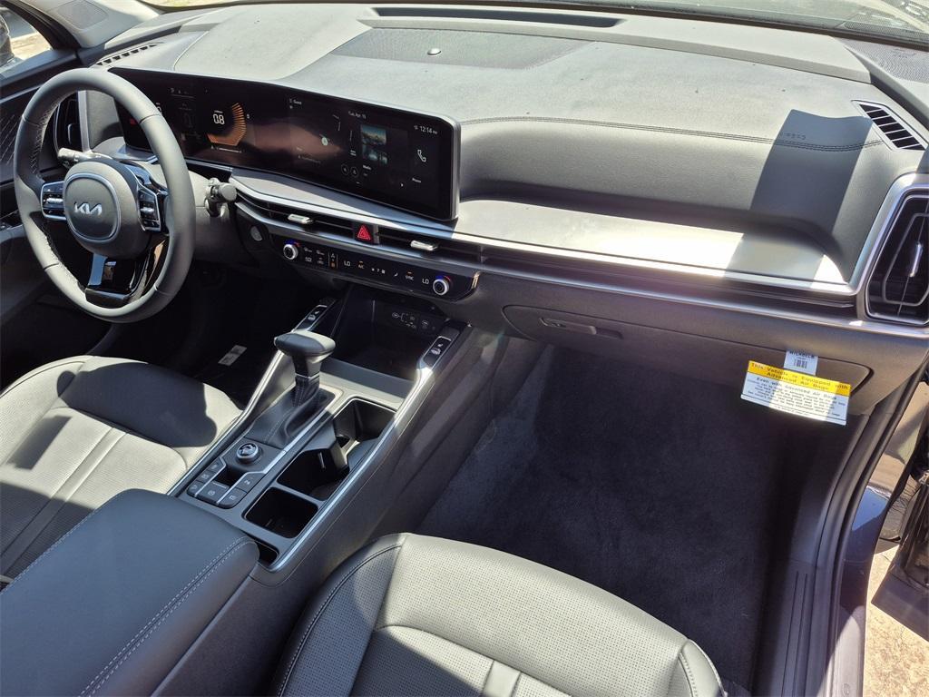 new 2025 Kia Sorento car, priced at $36,800