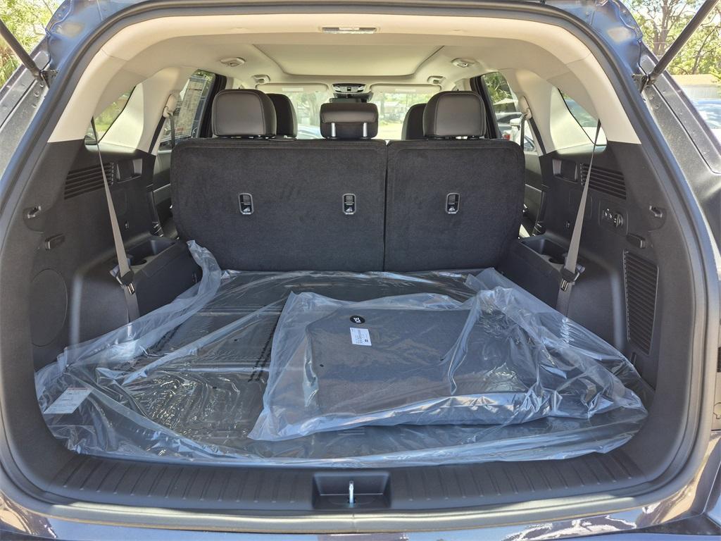new 2025 Kia Sorento car, priced at $36,800