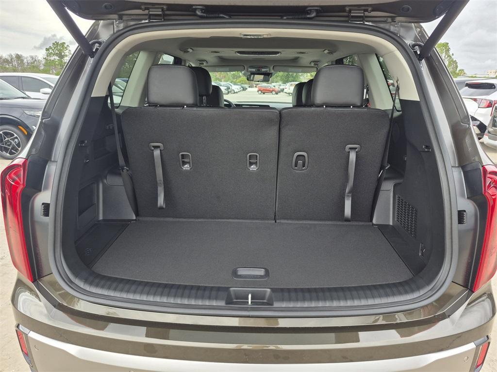 new 2025 Kia Telluride car, priced at $37,198